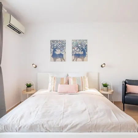 Lovely And Cosy * 布达佩斯